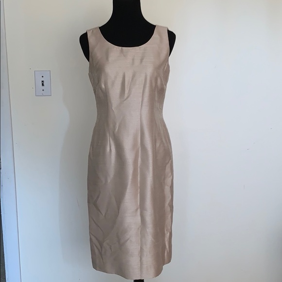 Gold Dress - Picture 1 of 3